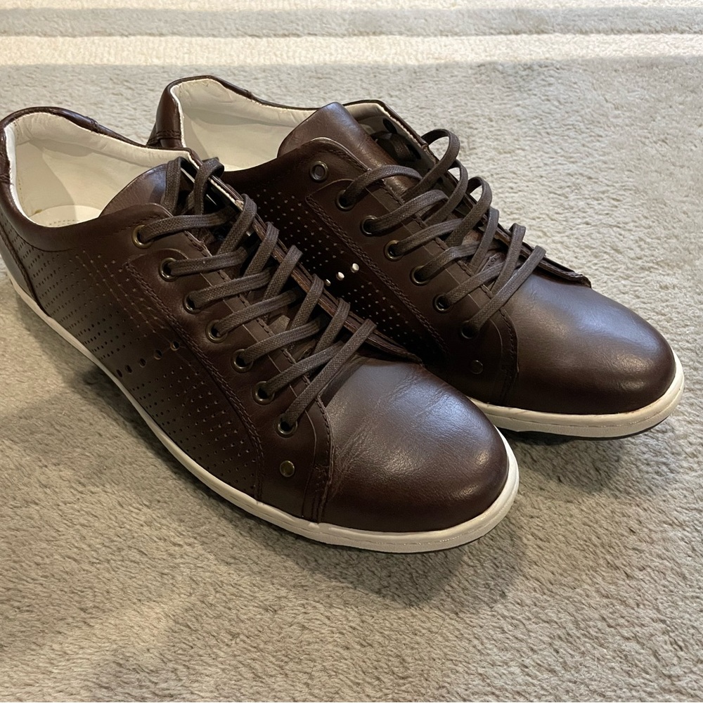 Kenneth Cole Reaction Range-r Danger Dress Sneaker